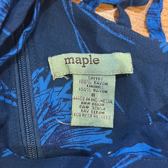 Beautiful dress from Anthropologie (Maple brand) size 8 - Picture 2 of 6